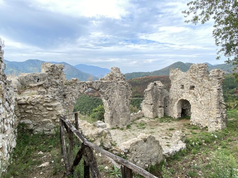 Castello di Mercato San Severino: A Historic Norman and Angevin Castle in Italy