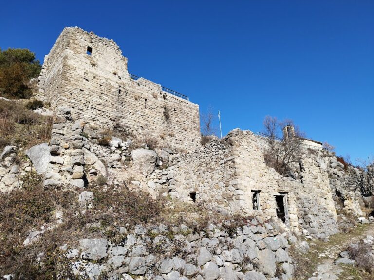Castell de Saldes: A Medieval Fortress in Spain