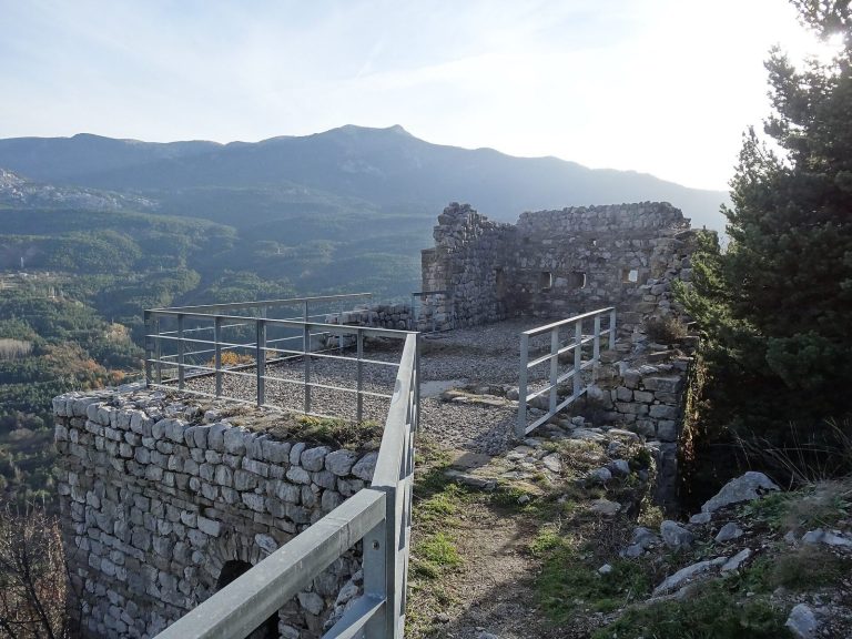 Castell de Saldes: A Medieval Frontier Castle in Spain