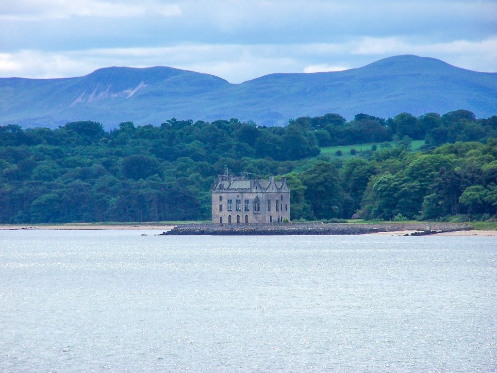 Barnbougle Castle: A Rosebery Estate Castle on the Firth of Forth 1 Barnbougle Castle