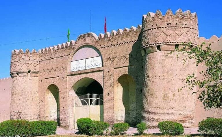 Naseri Castle (Iranshahr): A Qajar-Period Fortress in Iran