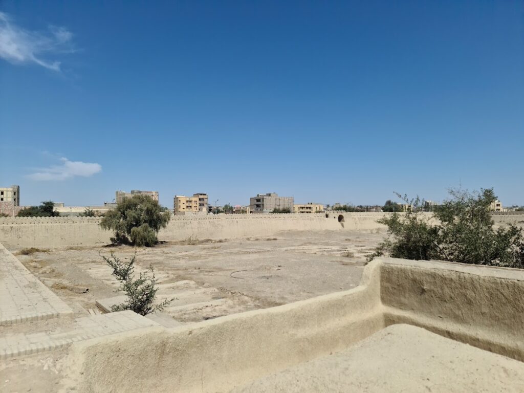 Naseri Castle (Iranshahr)