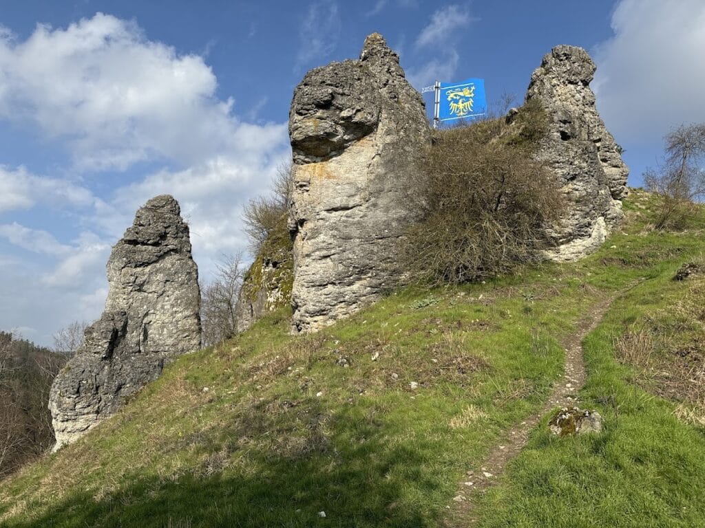 Burgstall Niesten: A Medieval Castle and Administrative Seat in Germany 3 Burgstall Niesten