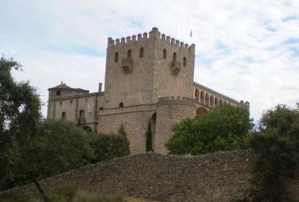 Piedrabuena Castle: A Fortress and Commandery of the Order of Alcántara