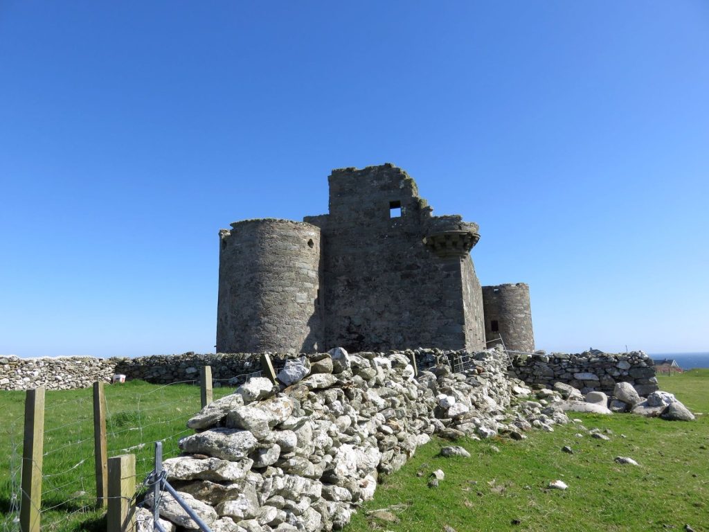 Muness Castle: A Fortified Residence on Unst 2 Muness Castle