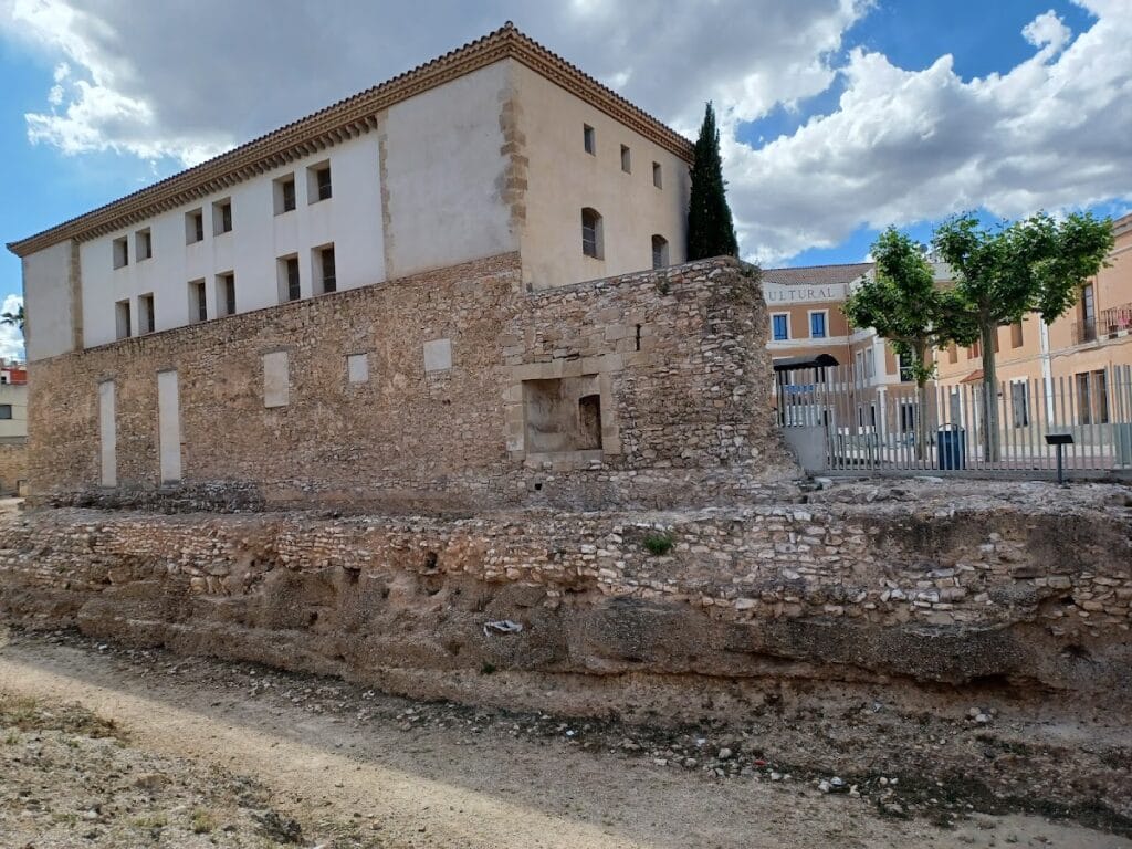 Castell d'Amposta: A Historic Castle in Amposta, Spain 6 Castell d'Amposta