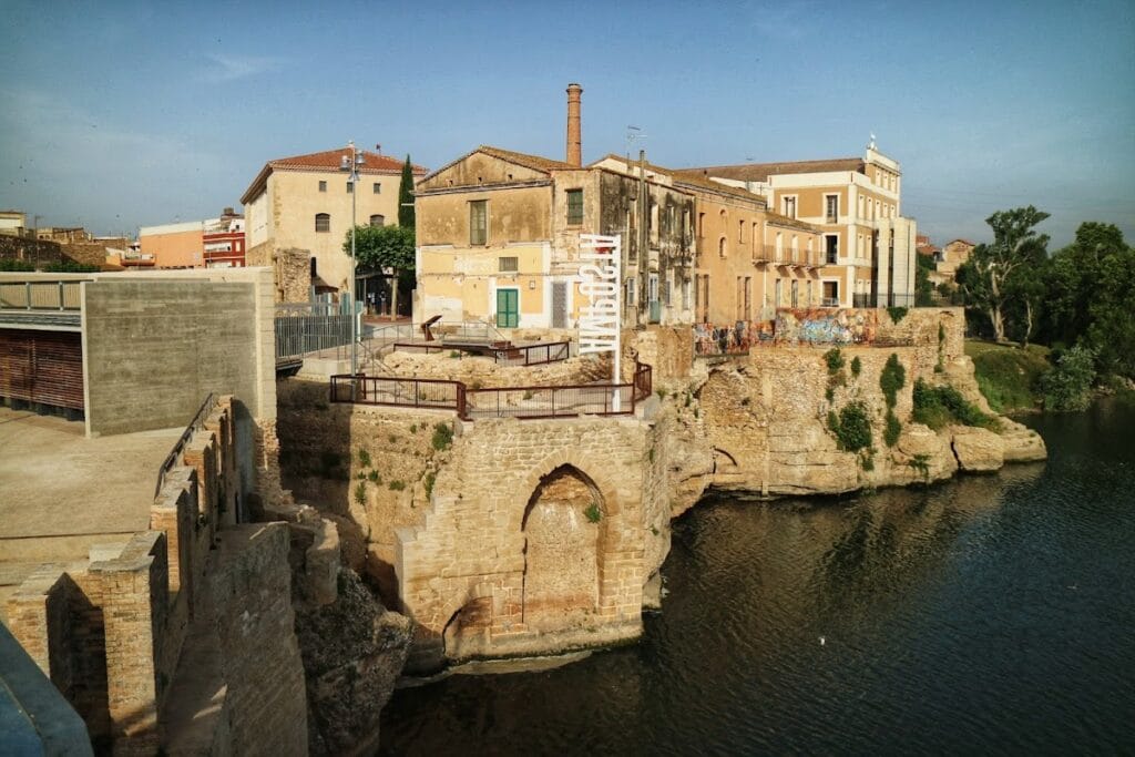 Castell d'Amposta: A Historic Castle in Amposta, Spain 7 Castell d'Amposta