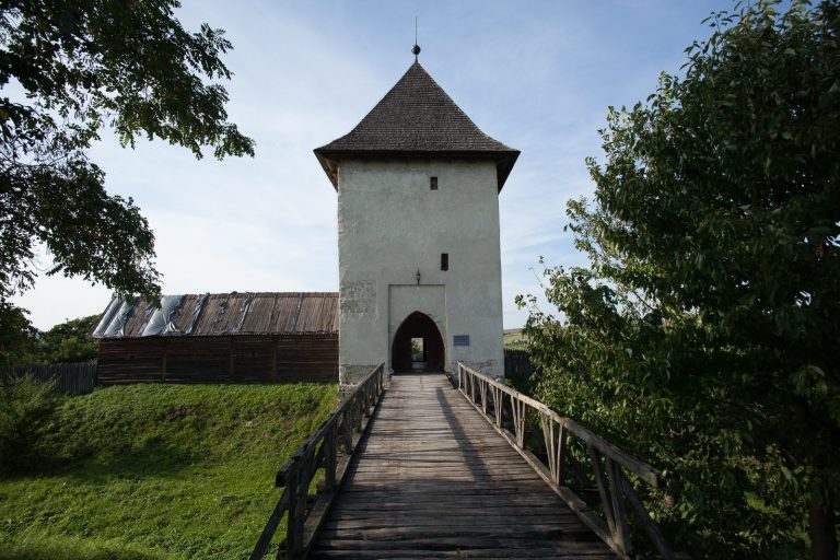 Defense Tower in Piatnychany: A Galician Defensive Monument