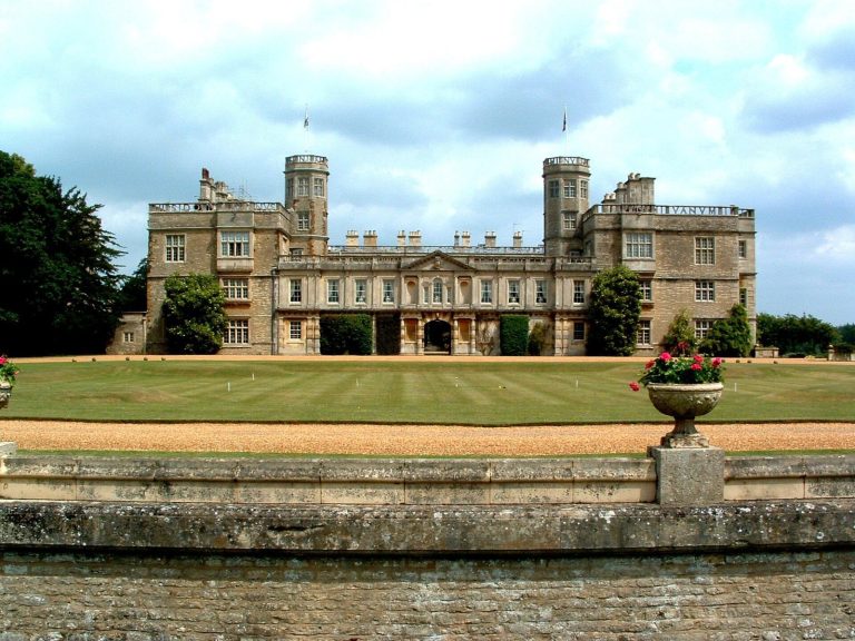Castle Ashby House: An Elizabethan Prodigy House in Northamptonshire