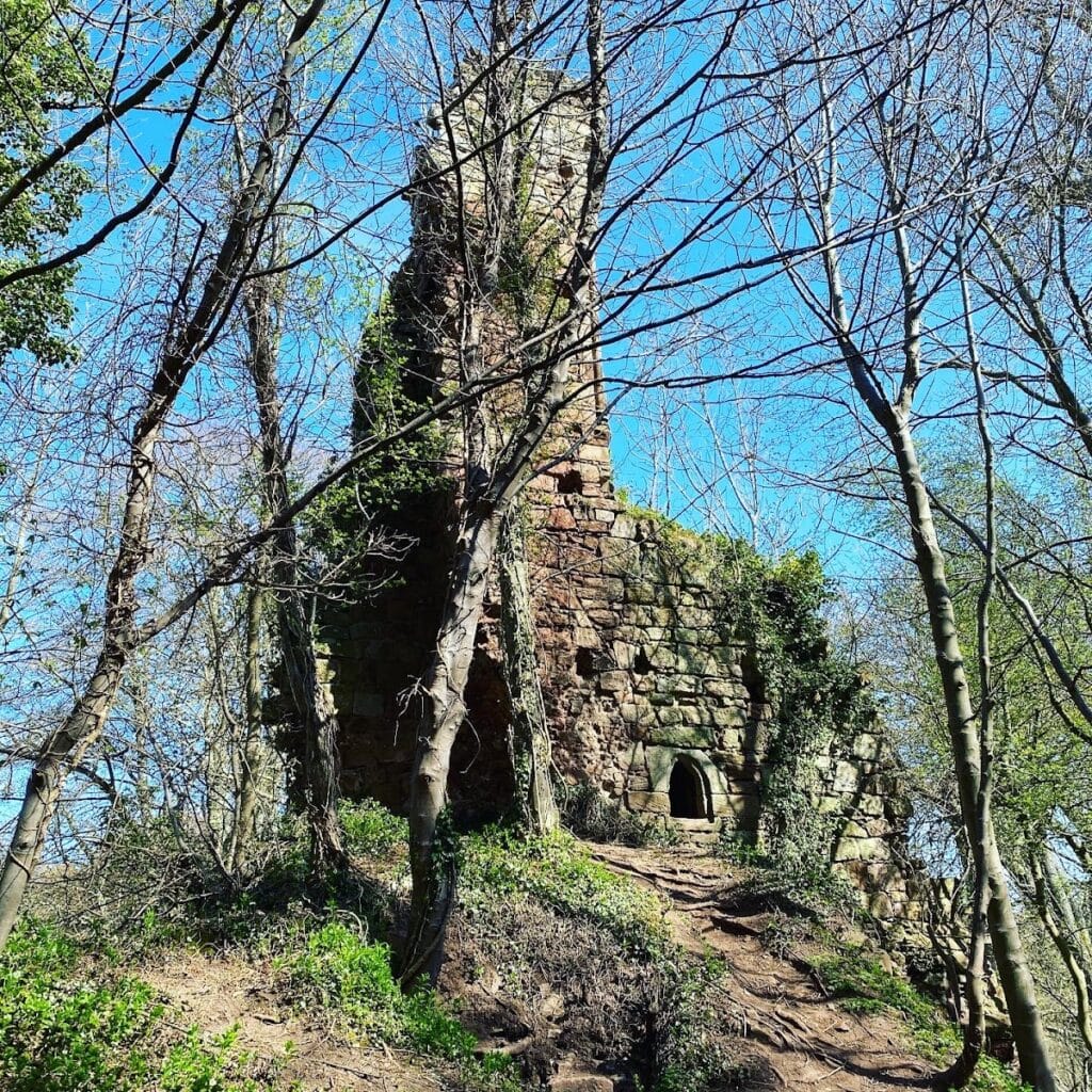 Yester Castle: A Medieval Stronghold in Scotland 9 Yester Castle