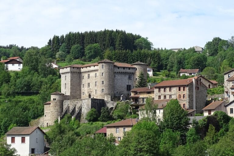 Chalmazel Castle: A Medieval Fortress and Talaru Residence in France