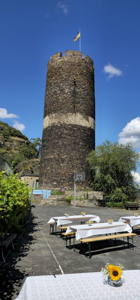 Bischofstein Castle: A Historic Fortress in Münstermaifeld, Germany 9 Bischofstein Castle