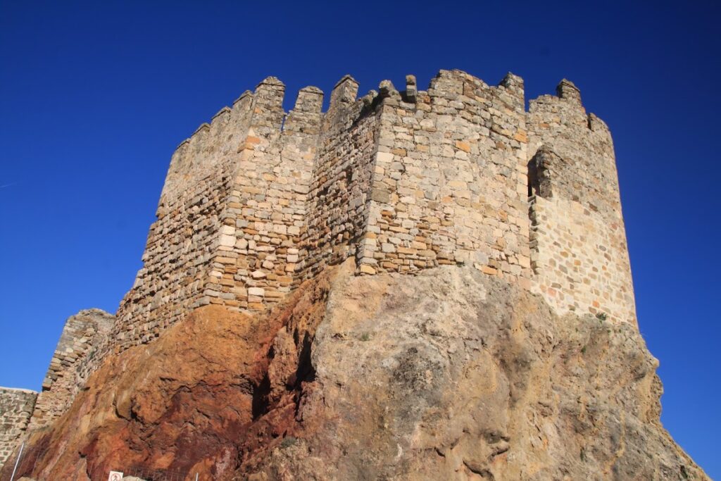 Castillo del Berrueco: A Historic Fortress in Torredelcampo, Spain 7 Castillo del Berrueco