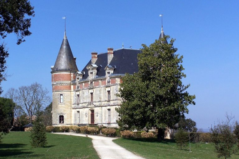 Château de Rayne-Vigneau: A Historic Sauternes Wine Estate in France