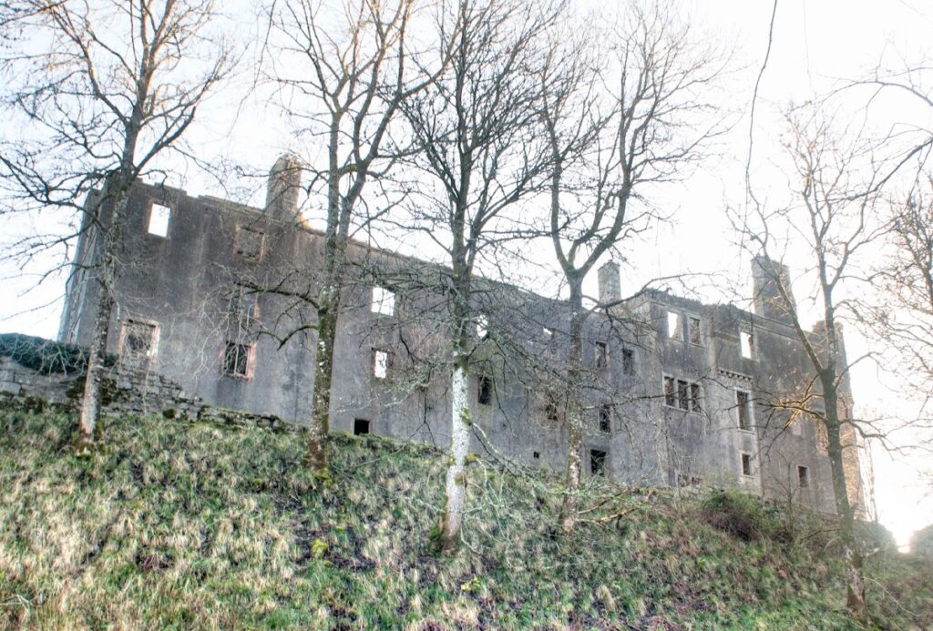Kenmure Castle: A Historic Scottish Fortress Near New Galloway 8 Kenmure Castle