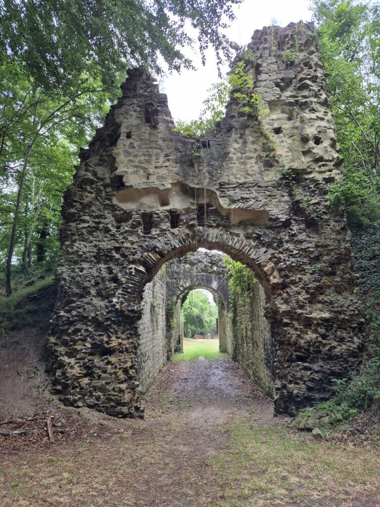 Château Ganne: A Medieval Fortress in La Pommeraye, France