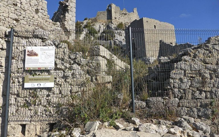 Château de Montferrand: A Medieval Fortress in France