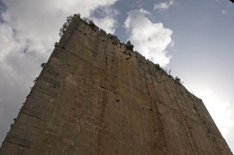 Chastel Blanc: A Templar Fortress in Syria