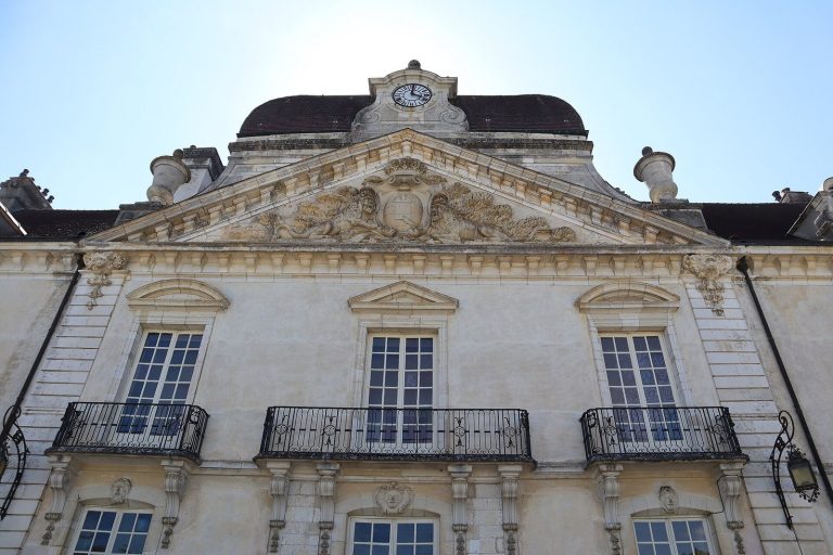 Château de Fontaine-Française: A Classical Château Built over a Medieval Fortress