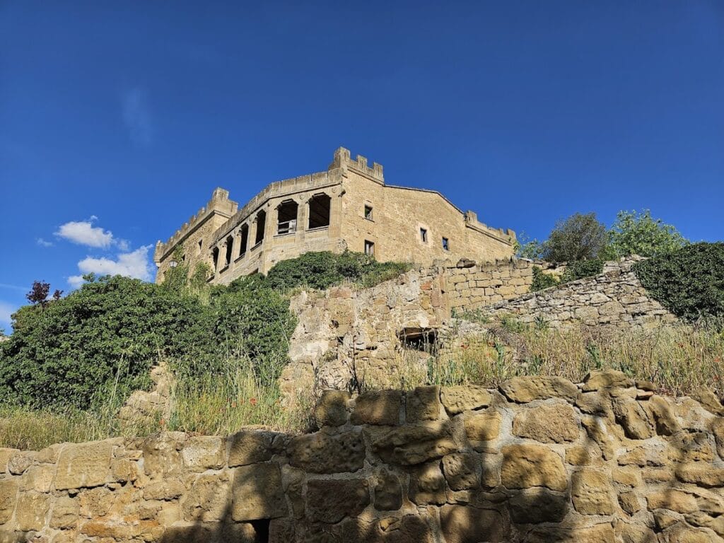 Castell de Ribelles: A Historic Castle and Church Complex in Spain 4 Castell de Ribelles