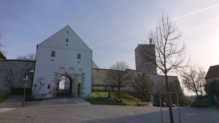 Burg Vohburg: A Historic Medieval Castle in Germany