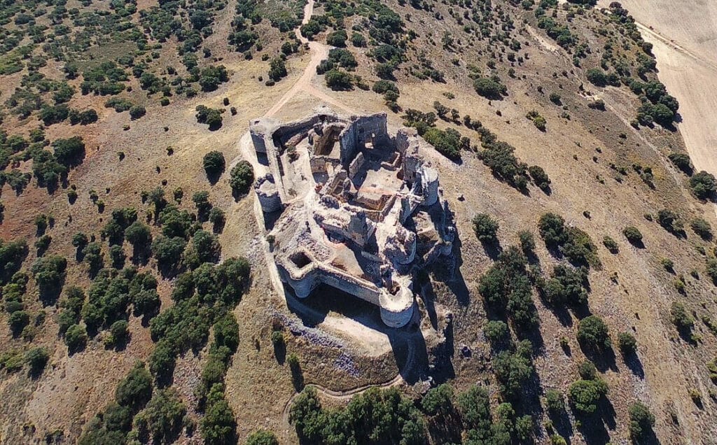 Castillo de Puebla de Almenara