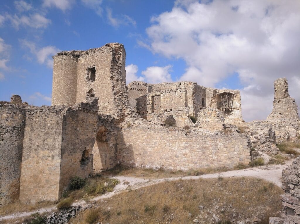 Castillo de Puebla de Almenara