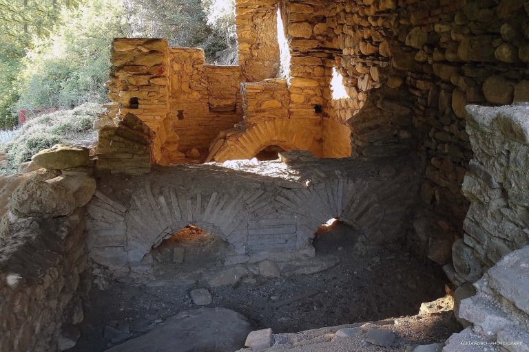 Rentina Castle: A Byzantine Fortress Guarding the Via Egnatia in Greece