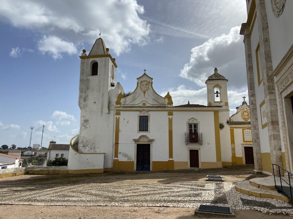 Veiros Castle (Castelo de Veiros): A Medieval Fortress in Portugal 4 Castelo de Veiros