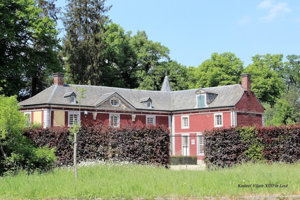Kasteel van Leut: A Historic Castle and Estate in Maasmechelen, Belgium 8 Kasteel van Leut