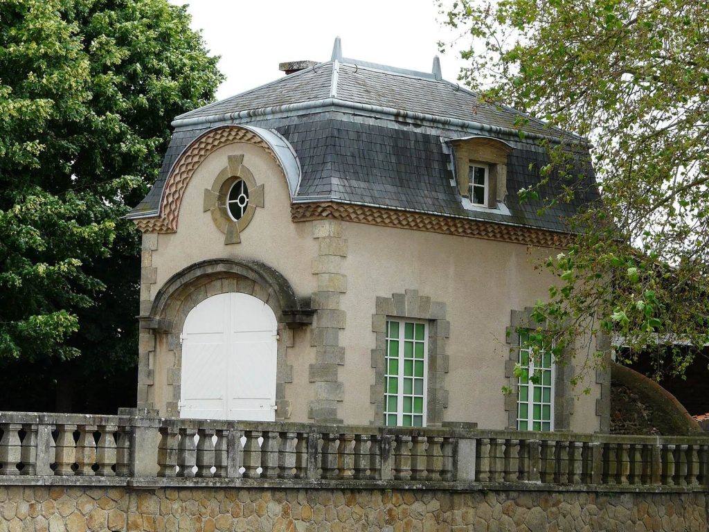 Château de Parentignat: An Eighteenth-Century Château in France 2 Château de Parentignat