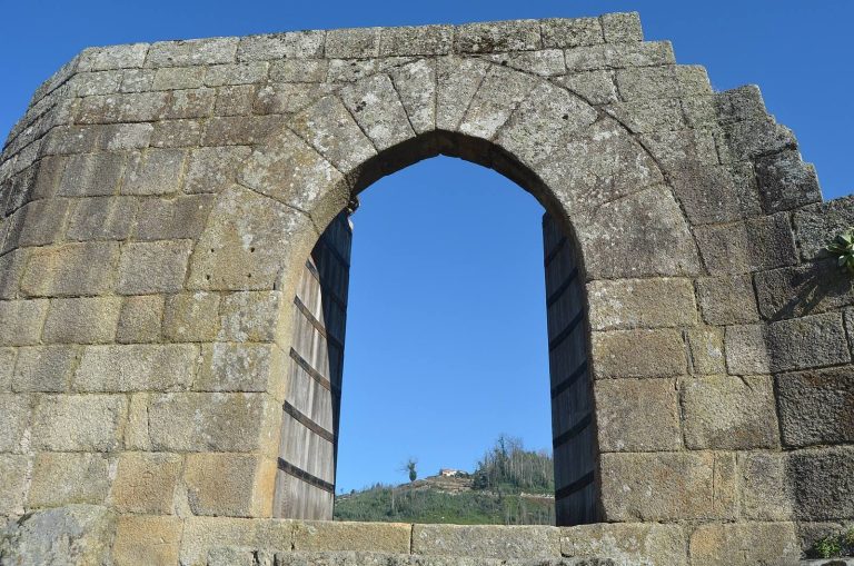Castle of Avô: A Medieval Fortress in Portugal