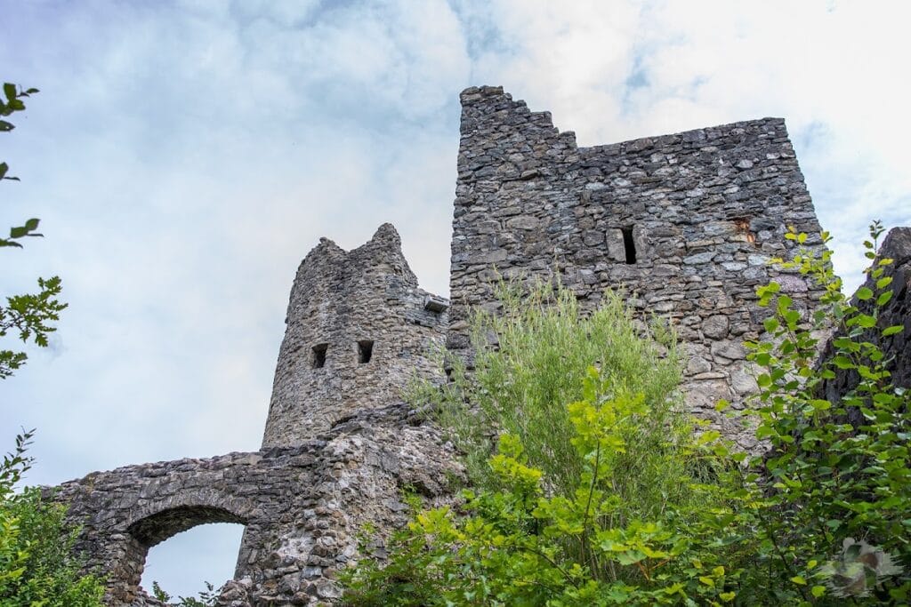 Burg Laubenbergerstein: A Medieval Castle above the Iller in Germany 1 Burg Laubenbergerstein