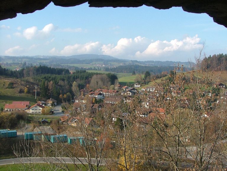 Burg Laubenbergerstein: A Medieval Castle above the Iller in Germany