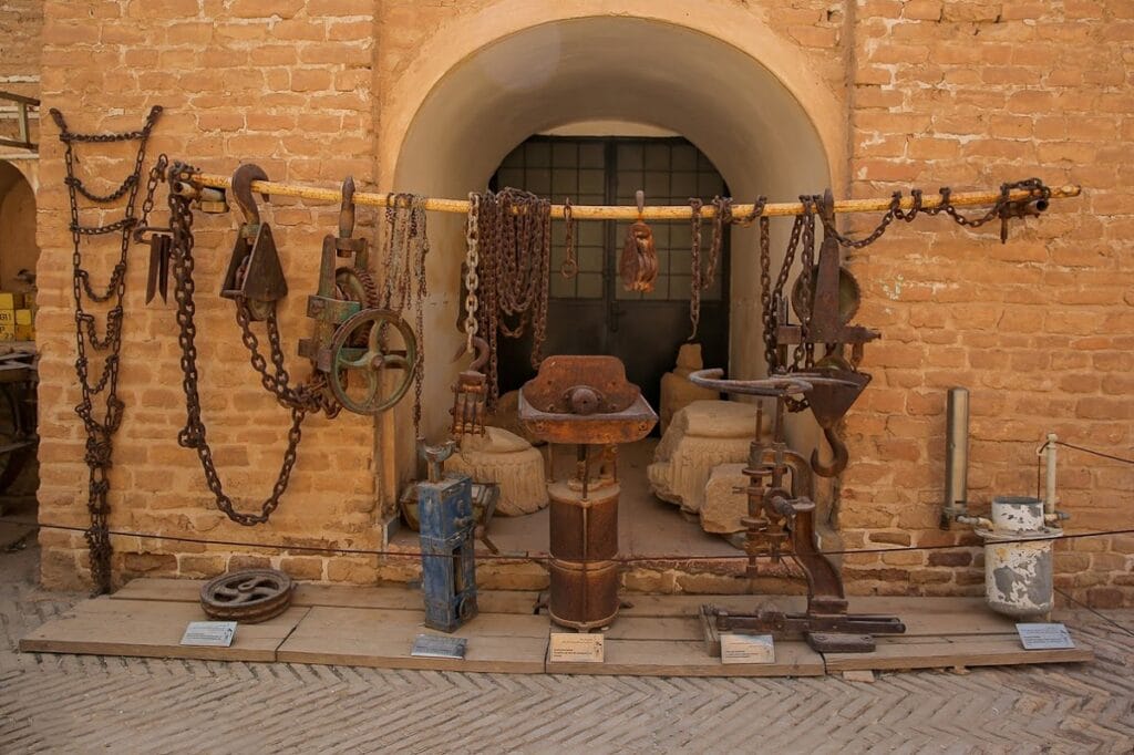 Shush Castle: French Archaeological Headquarters and Museum in Iran 4 Shush Castle