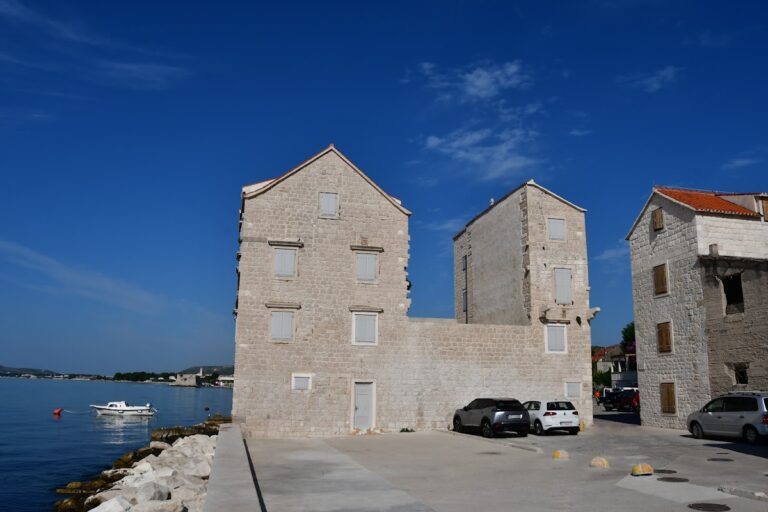 Castle Štafileo: A Venetian-Era Fortress in Kaštel Štafilić, Croatia