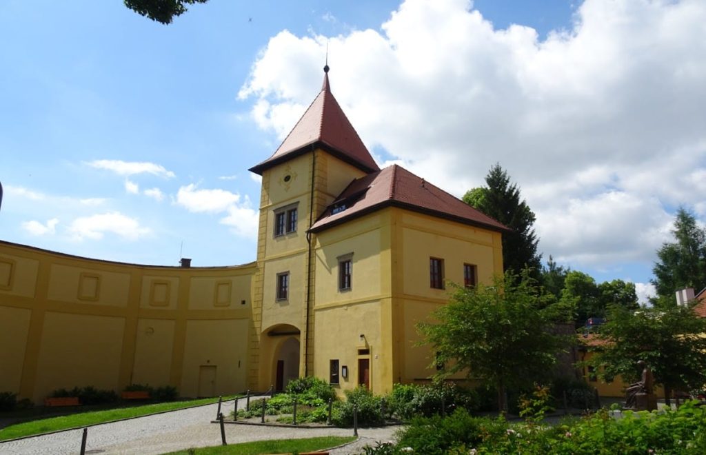 Polná Castle: A Medieval Stronghold and Renaissance Château in Czechia 2 Polná Castle