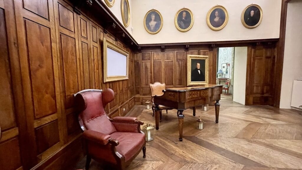 Castle Cavour of Santena: Historic Residence of the Cavour Family 5 Castle Cavour of Santena
