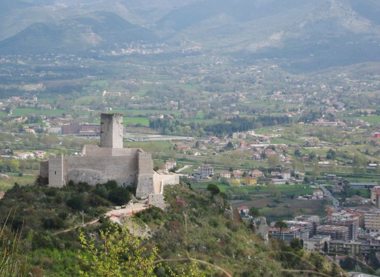 Rocca Janula: The Medieval Fortress of Cassino