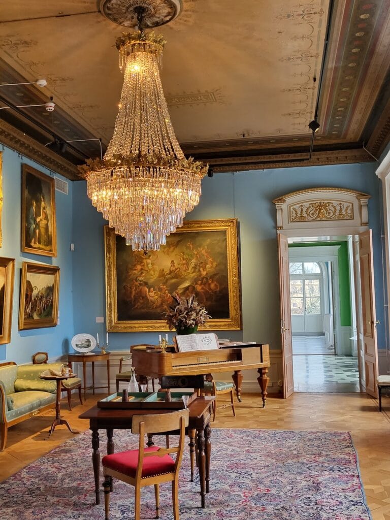 Sävstaholm Castle: A Historic Noble Residence in Sweden 2 Sävstaholm Castle