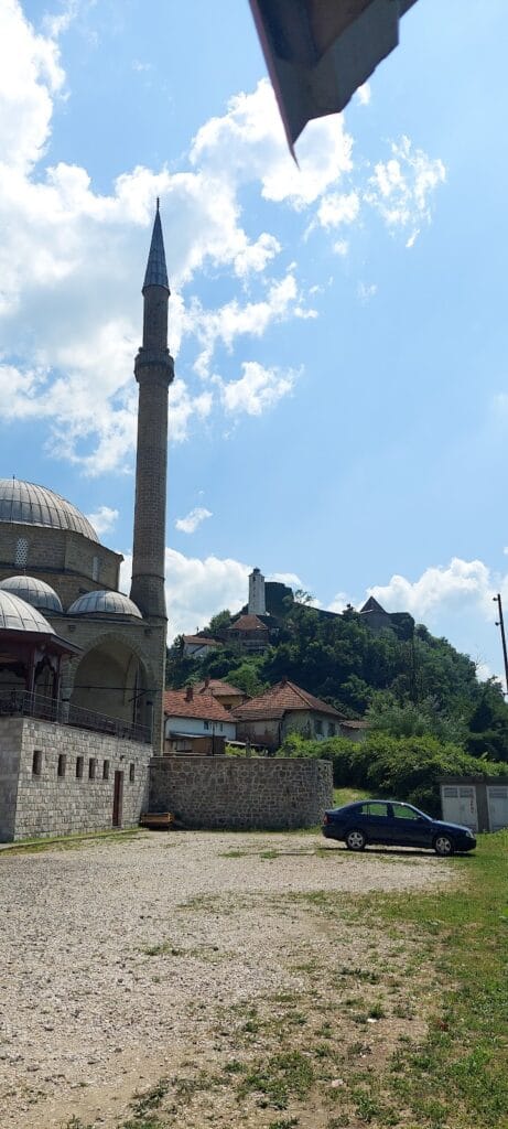 Maglaj Fortress: A Medieval and Ottoman Defensive Stronghold 1 Maglaj Fortress