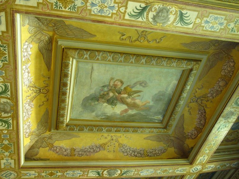 Château de Sucy-en-Brie: A Classical French Château and Cultural Heritage Site