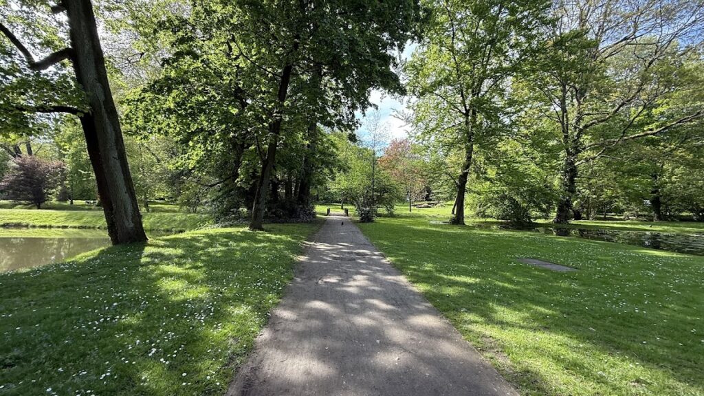 Schloss Kalkum: A Historic Water Castle in Düsseldorf, Germany 10 Schloss Kalkum