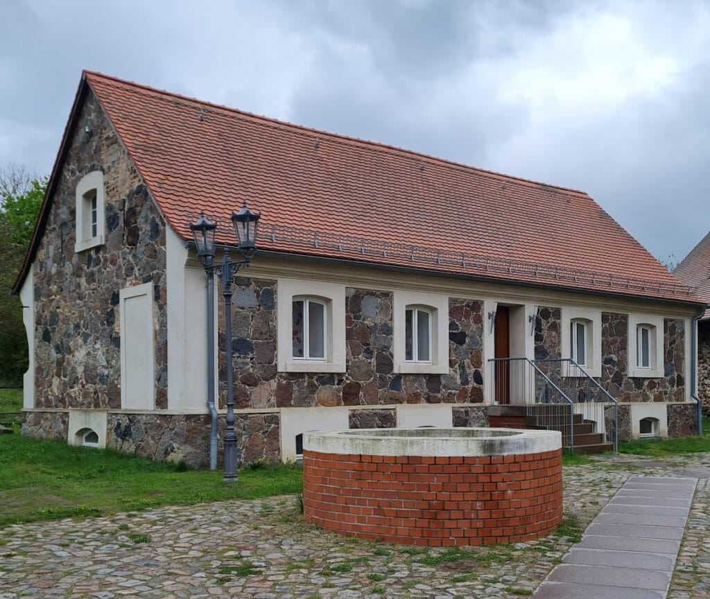 Löcknitz Castle: A Medieval Lowland Fortress in Germany 3 Löcknitz Castle
