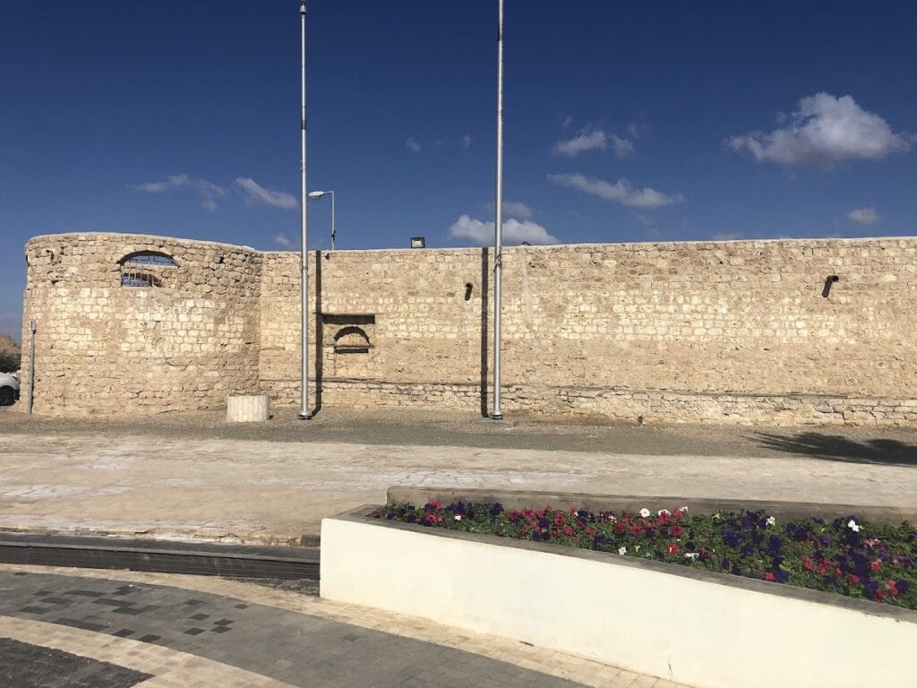 King Abdul Aziz Fort: A Saudi Administrative and Military Landmark in Duba 2 King Abdul Aziz Fort