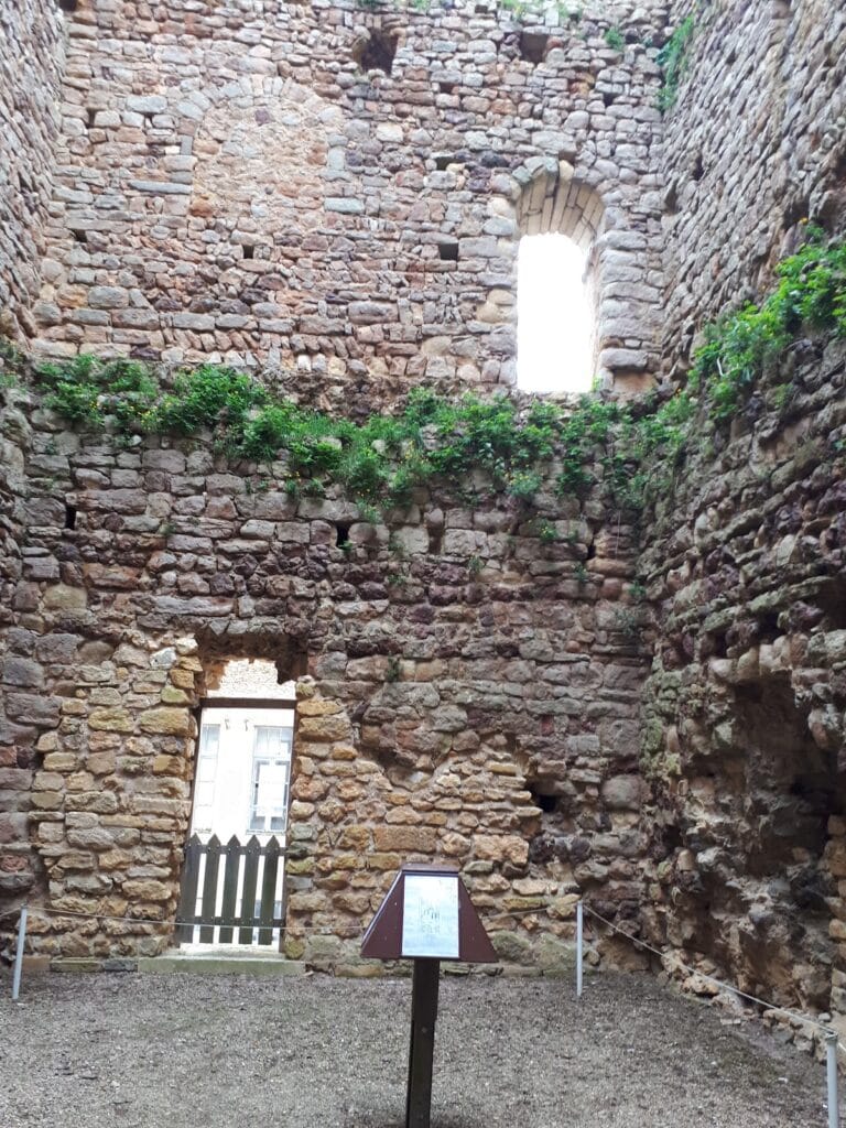 Château de Semur-en-Brionnais