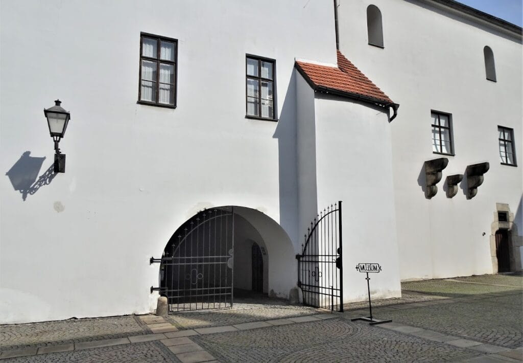 Žerotínský zámek: A Historic Renaissance Castle in Nový Jičín 8 Žerotínský zámek