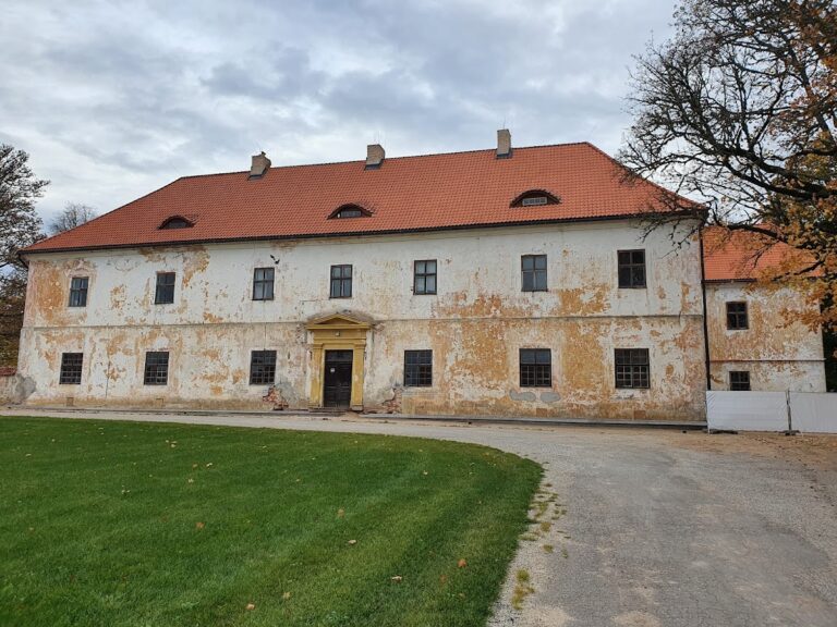 Nurmuiža Castle: A Historic Fortified Manor in Latvia