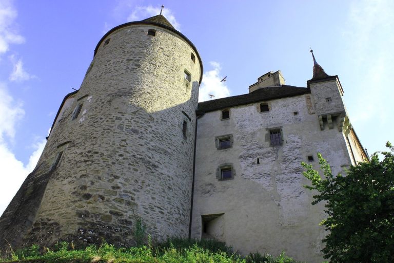Oron Castle: Seat of the Lordship and Bailiwick of Oron