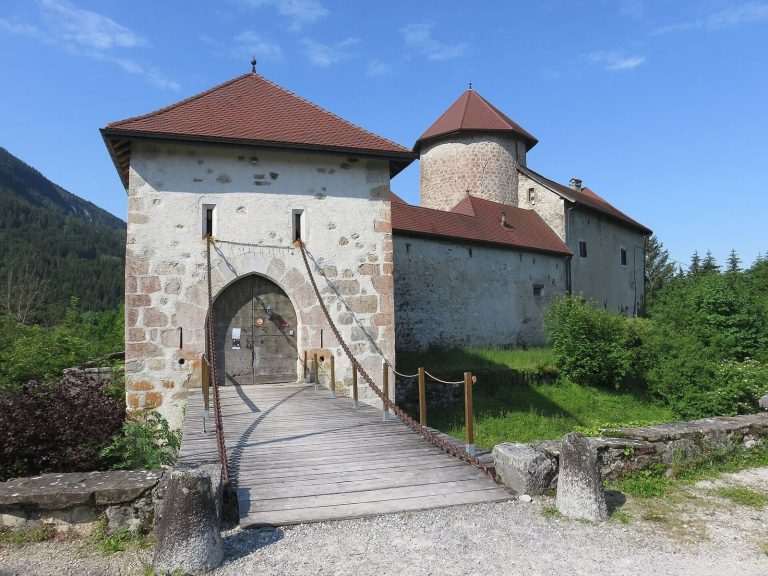 Château de Thorens: A Historic Fortified Castle in France